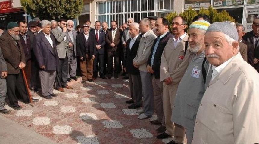 Han&ouml;n&uuml;den Kutsal Topraklara Yolculuk