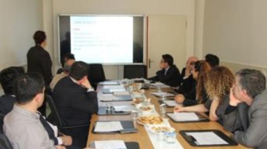 Van&rsquo;da &lsquo;acil Obstetrik Bakım Sekt&ouml;rler Arası İşbirliği&rsquo; Toplantısı