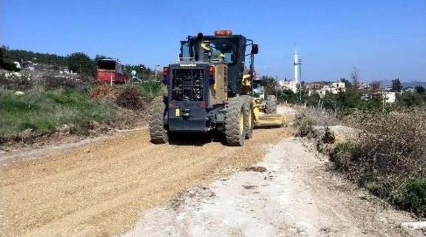 Tarım Yolları &Ccedil;ift&ccedil;iyi Sevindiriyor