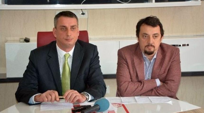 Balıkkesirspor Y&ouml;netimi, Eski Y&ouml;netim Hakkında Su&ccedil; Duyurusunda Bulundu