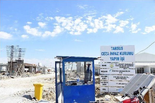 Cezaevi İnşaatında Çalışanların Alacak İsyanı 1