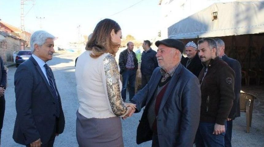 Azerbaycan Milletvekili Ganire Paşayeva Şehit Burhan Kaplan’ın Ailesini Ziyaret Etti