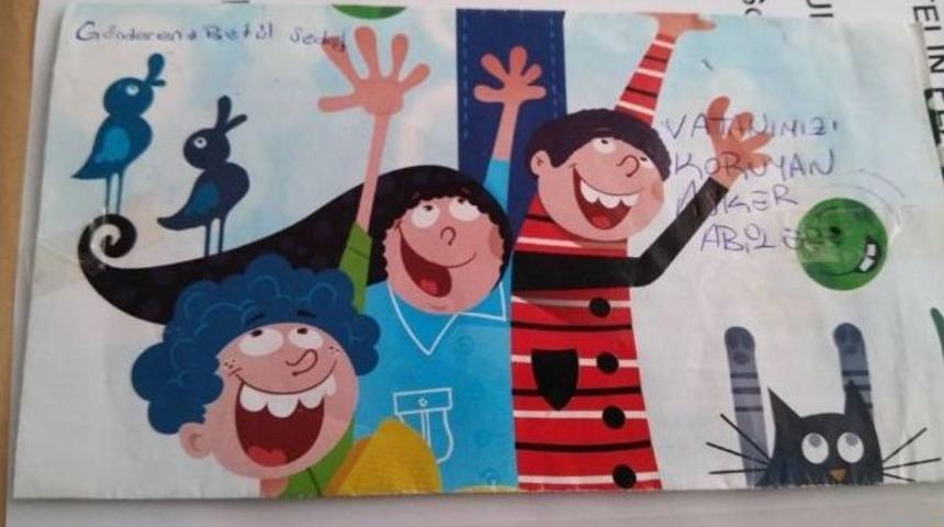 Malatya&rsquo;da &lsquo;ter&ouml;r&uuml; Kınıyorum, Askerime, Polisime Yazıyorum&rsquo; Kampanyası