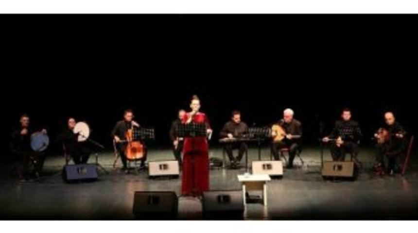 Zeki M&uuml;ren Besteleriyle Gebze&rsquo;de Anıldı