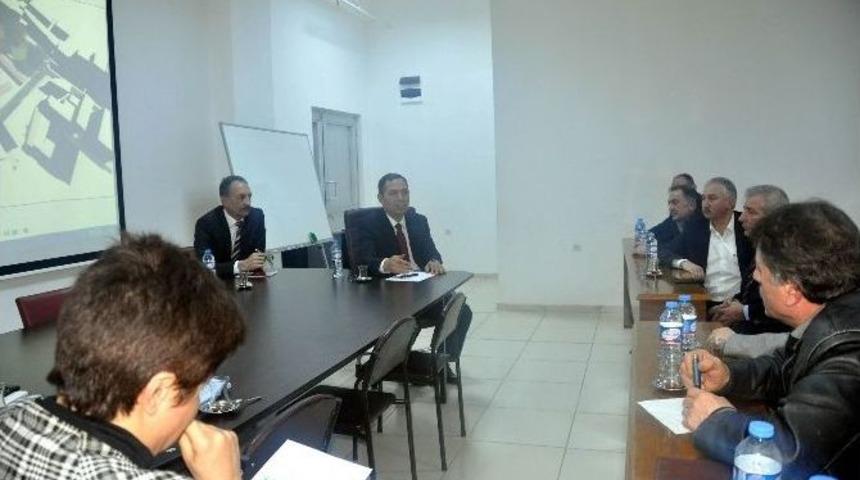Uysal Pazaryeri Projesi&rsquo;ni Esnaf Odası Başkanlarına Anlattı