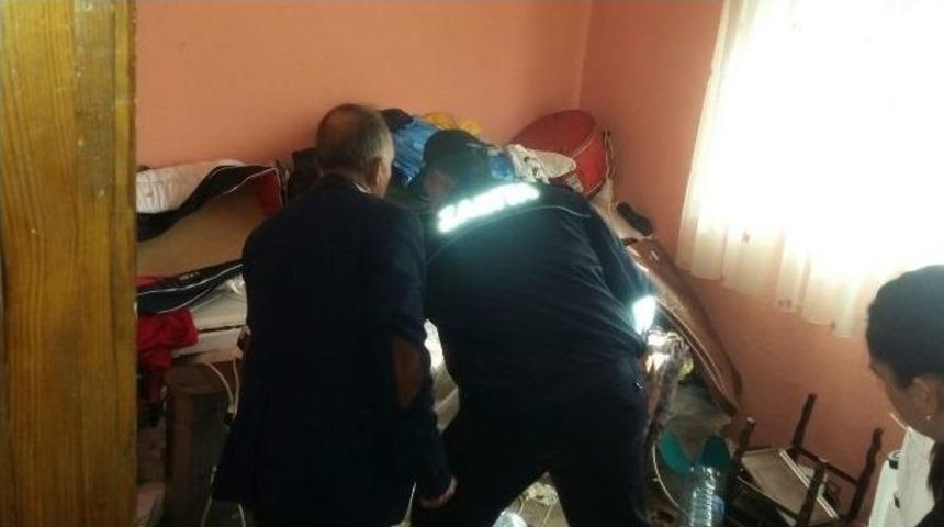 İslahiye&rsquo;de Sahte Bal Ve Zeytinyağı Ele Ge&ccedil;irildi