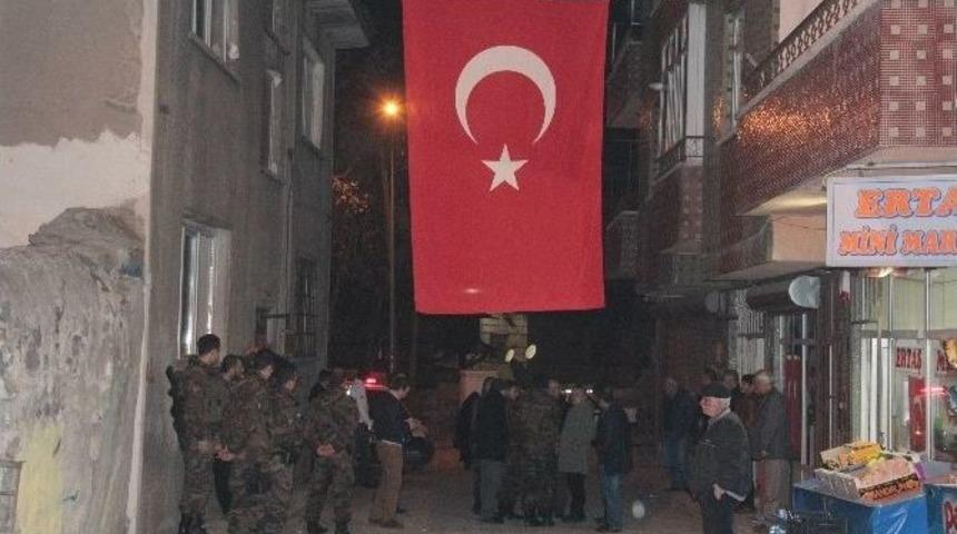 Şehit Ateşi Erzurum&rsquo;a D&uuml;şt&uuml;