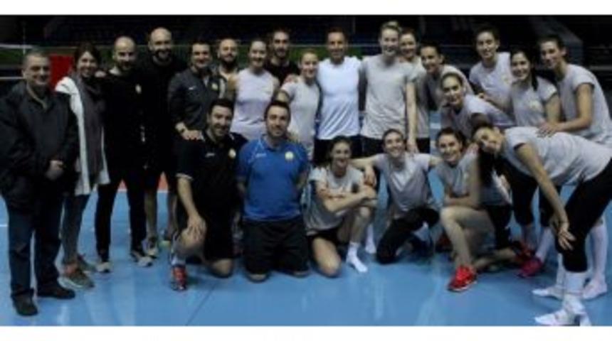 Steve Nash, Vakıfbank&rsquo;ın Antrenmanında