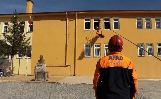 Erzincan’da Gerçeğini Aratmayan Tatbikat