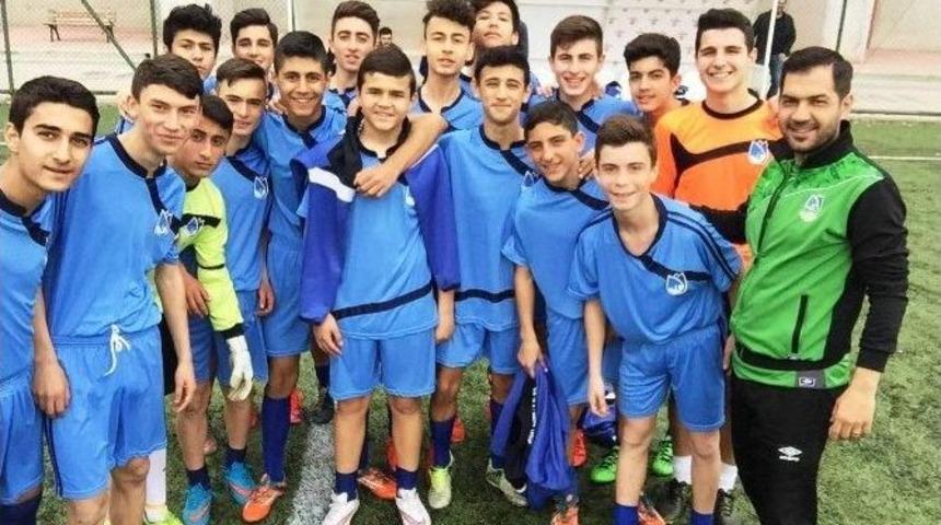 Yunusemre Belediyespor Altyapıda Da Başarılı