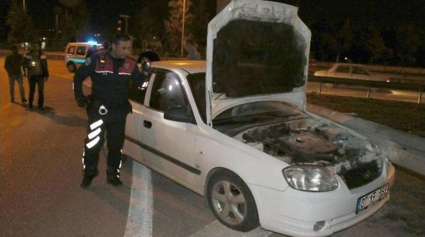 Yunus Timleri Yaralı S&uuml;r&uuml;c&uuml;y&uuml; Kurtardı