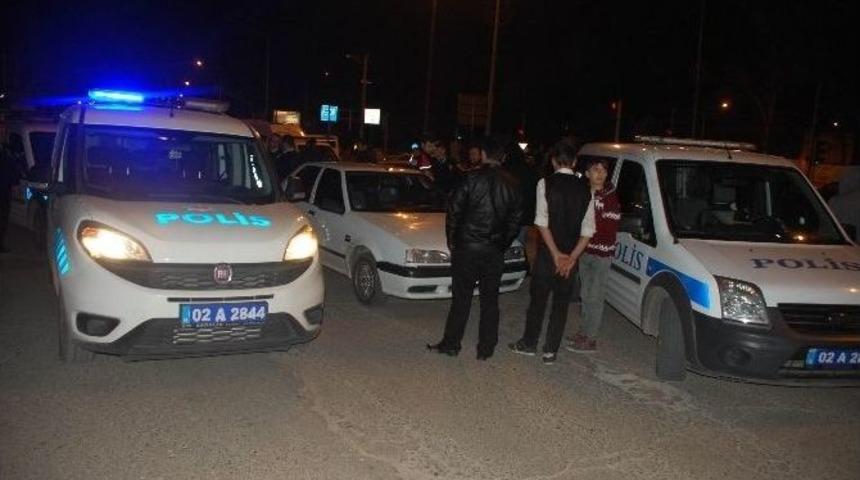 İki Komşu Arasında Kavga