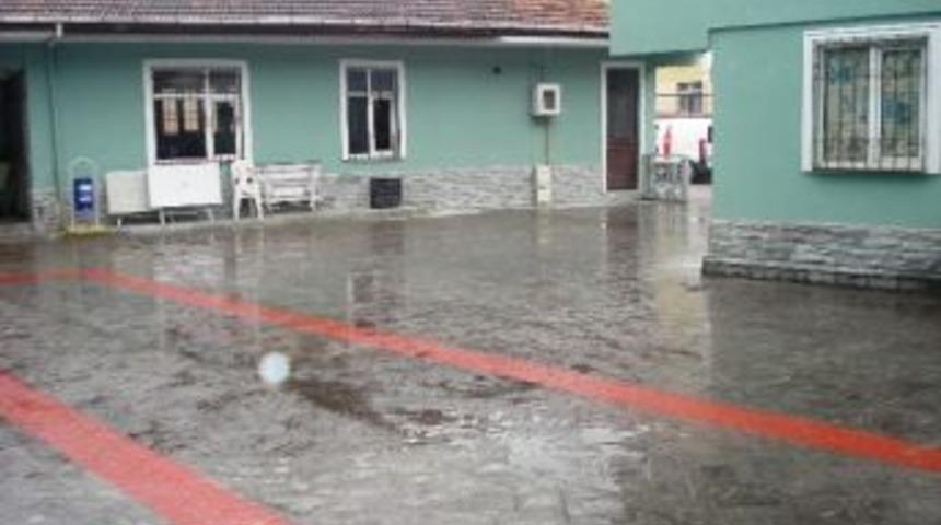 İzciler Azerbaycan Ve Hocalı Şehitlerini Dualarla Andı