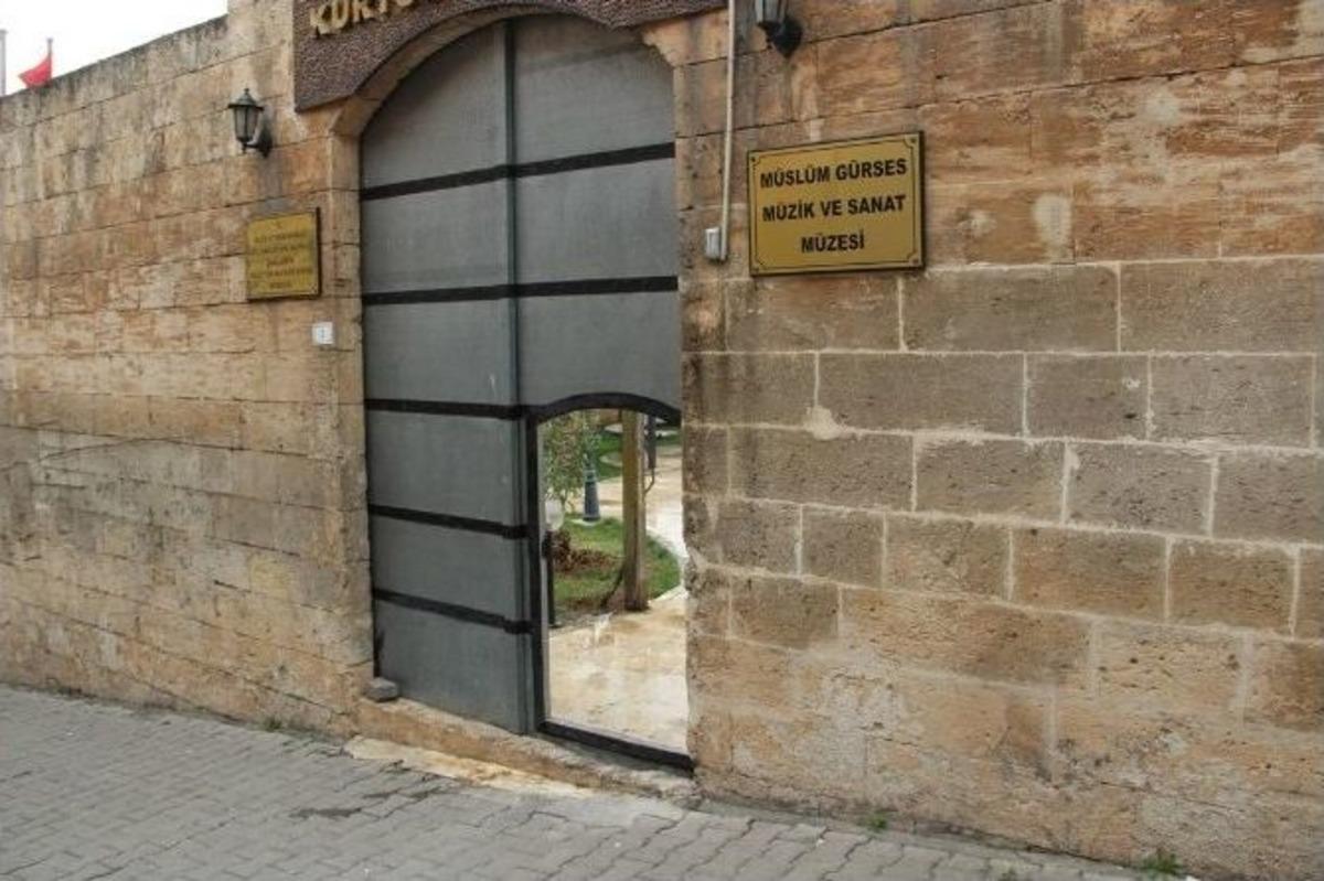 (&ouml;zel Haber) M&uuml;sl&uuml;m G&uuml;rses &Ouml;l&uuml;m Yıl D&ouml;n&uuml;m&uuml;nde Memleketinde Unutuldu