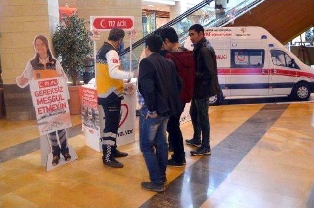 Piazza, Yaşama Yol Ver Standına Ev Sahipliği Yaptı