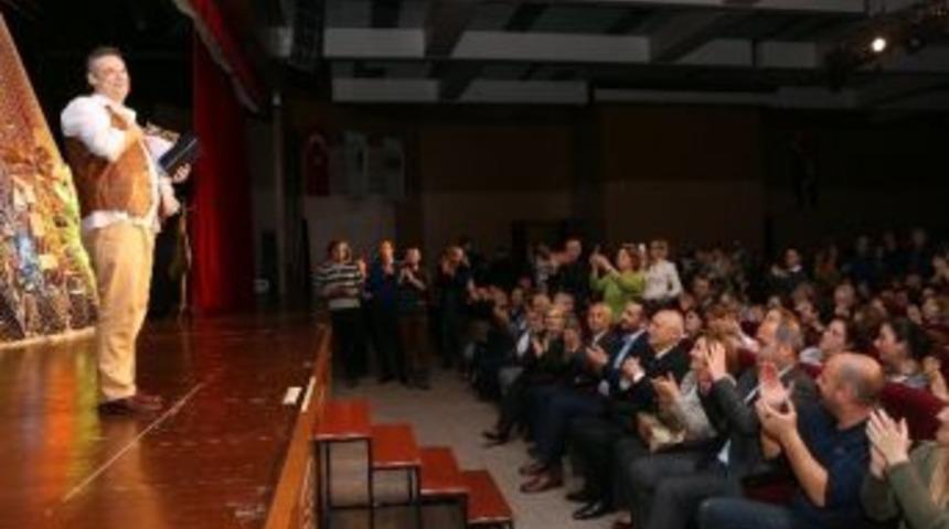 Levent &Uuml;z&uuml;mc&uuml; Yenimahalle&rsquo;de Sevenleriyle Buluştu