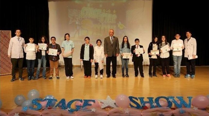 İhlas Koleji&rsquo;nde İngilizce Şov