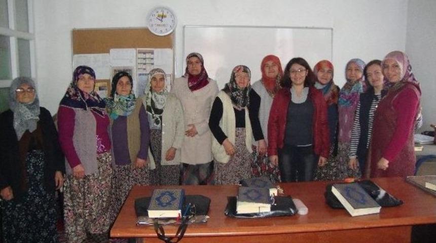 Bilecik&rsquo;te Kadın &Ccedil;ift&ccedil;ilere Diyetisyen Desteği