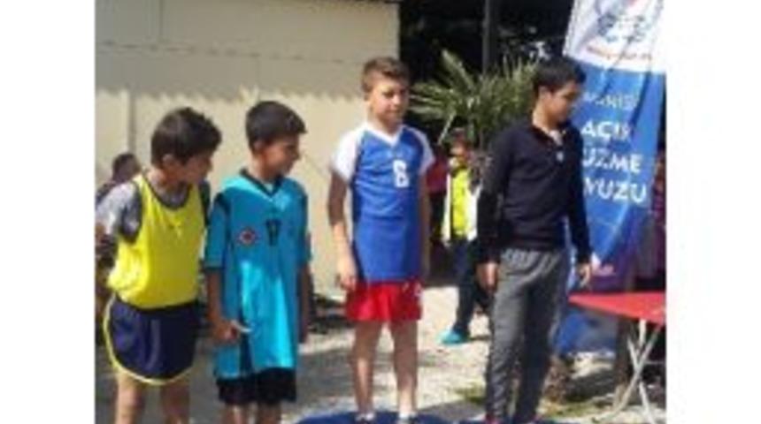 Somalı Öğrenci Birinciliğe Koştu