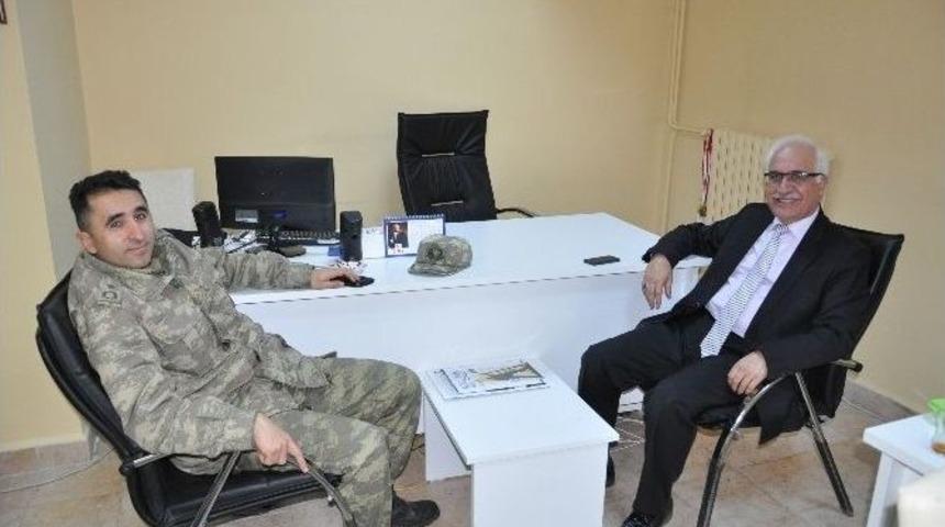 Binbaşı Ko&ccedil;&rsquo;tan Boz&uuml;y&uuml;k Kent Konseyi&rsquo;ne Ziyaret