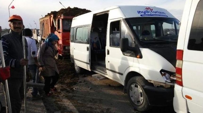 Şanlıurfa&rsquo;da Zincirleme Trafik Kazası