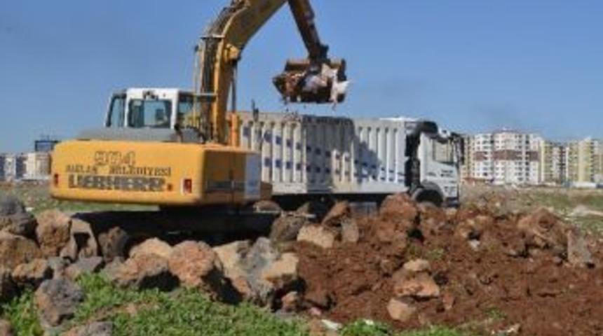 Kaçak Dökülen Hafriyatlar Temizleniyor