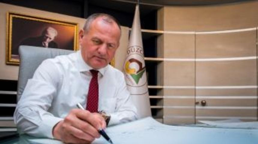 Başkan Katı Atık Deposu İ&ccedil;in Bakanlıkta G&ouml;r&uuml;ş&uuml;yor