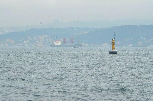 İstanbul Boğazı’ndan Rus Donanması’na Ait Gemi Geçti