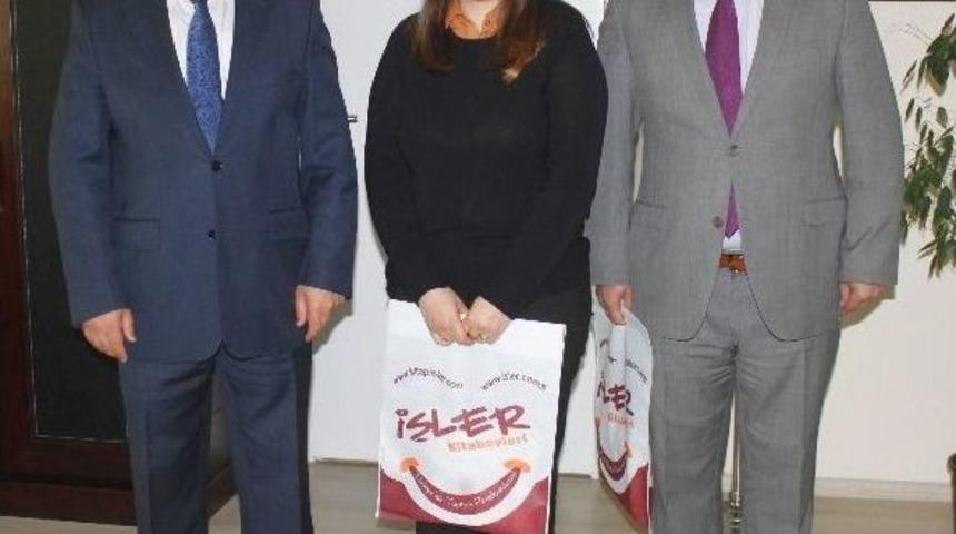 &lsquo;&ccedil;ocuklar Taş Yerine Oyuncakla Oynasın&rsquo; Kampanyasına Tebrik