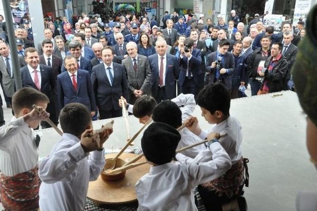 "balıkesir Bir B&uuml;y&uuml;k Aile Oluyor " Proje Etkinlikleri