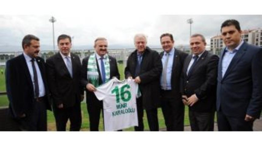 Vali Karaloğlu&rsquo;ndan Bursaspor&rsquo;a Ziyaret