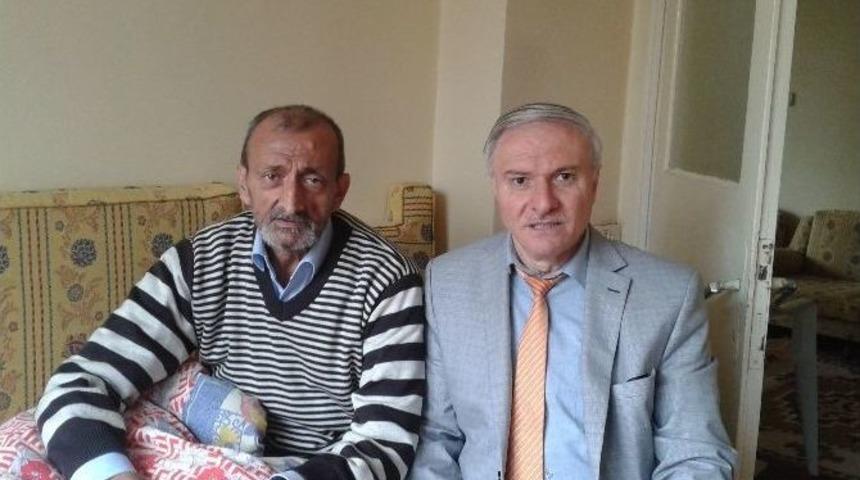 Bik Şube M&uuml;d&uuml;r&uuml; Abacı, Kalp Krizi Ge&ccedil;iren Emekli Gazeteci &Ouml;zhan&rsquo;ı Ziyaret Etti