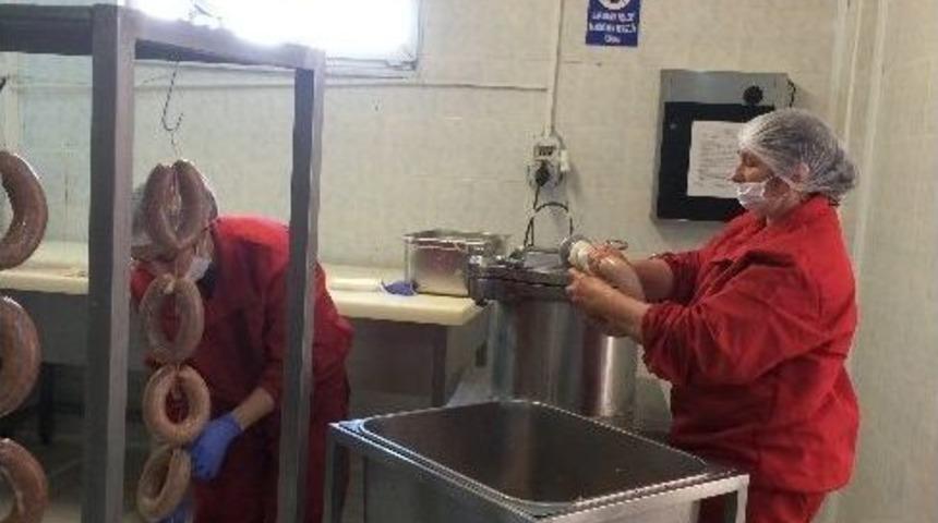 Sucuk Ve K&ouml;fte Alırken Sağlığınızdan Olmayın