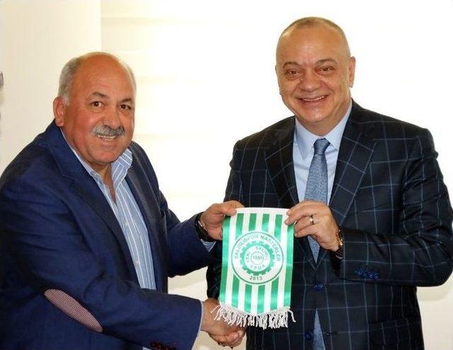 Manisalı Masterlerden Başkan Erg&uuml;n&rsquo;e Ziyaret 1