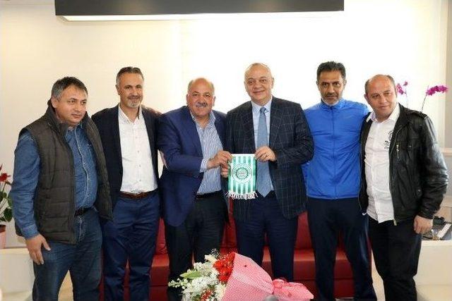 Manisalı Masterlerden Başkan Erg&uuml;n&rsquo;e Ziyaret 2