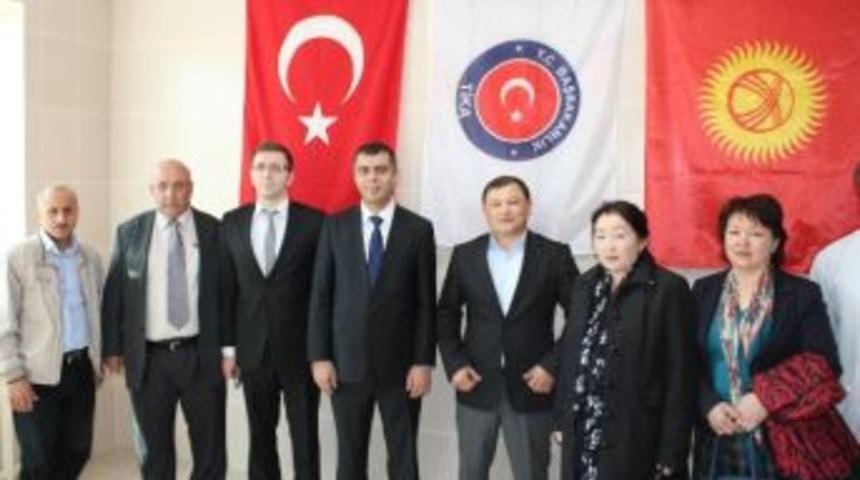 Kırgızistan&rsquo;dakapan Subanov Kadın Doğum Ve &Ccedil;ocuk Hastanesine Tadilat Desteği
