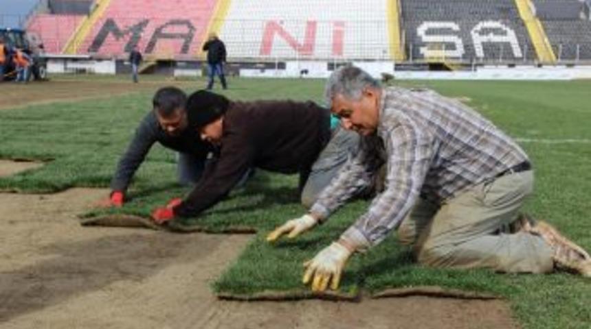 Alima Yeni Malatyaspor Zeminden Yana Dertli