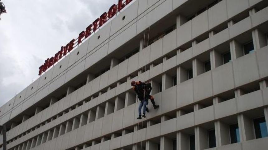 Batman&rsquo;da Ger&ccedil;eği Aratmayan Tatbikat