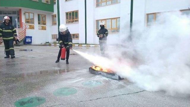 Okulda Yangın Ve Arama Kurtarma Tatbikatı 1