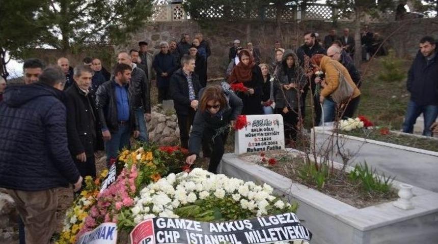 Chp&rsquo;li Gamze Akkuş İlgezdi&rsquo;nin Acı G&uuml;n&uuml;