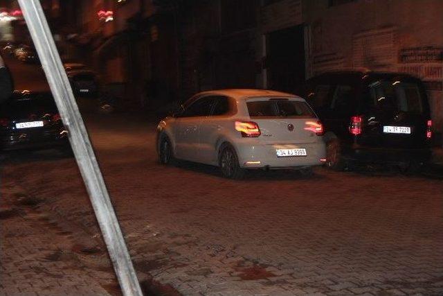 Beyoğlu’nda Zırhlı Polis Aracına Silahlı Saldırı