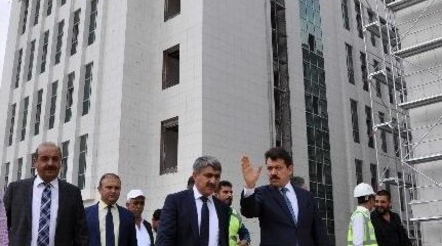 M&uuml;steşar Yardımcısı Menteş&rsquo;ten Adana&rsquo;da İnceleme