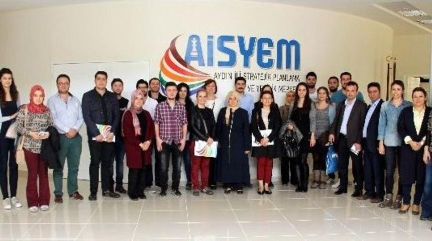 Ad&uuml;&rsquo;de Proje Yazma Ve Zaman Y&ouml;netimi Eğitimi Verildi