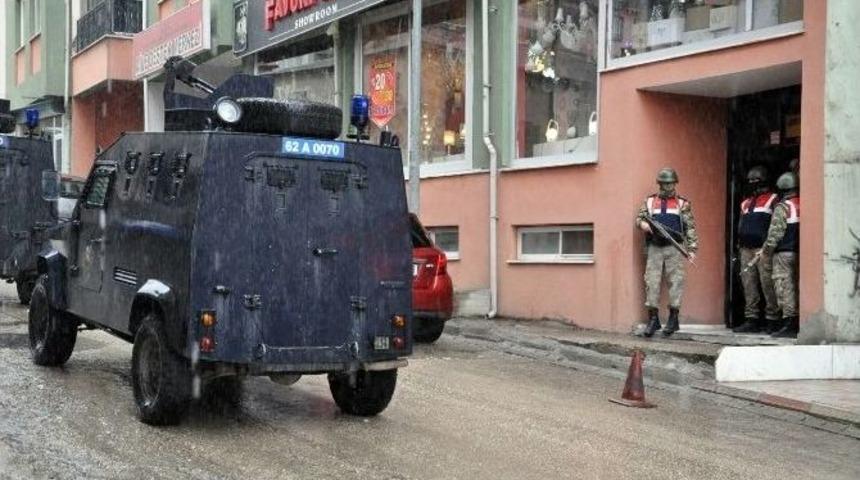 Tunceli&rsquo;de Eş Zamanlı Operasyon