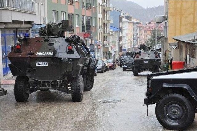 Tunceli’de Eş Zamanlı Operasyon