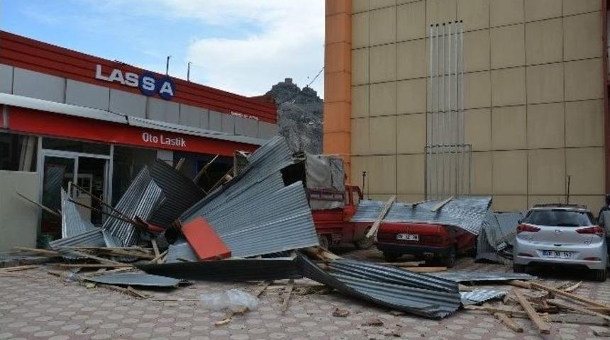 Giresun&rsquo;da Şiddetli R&uuml;zgar Etkili Oldu