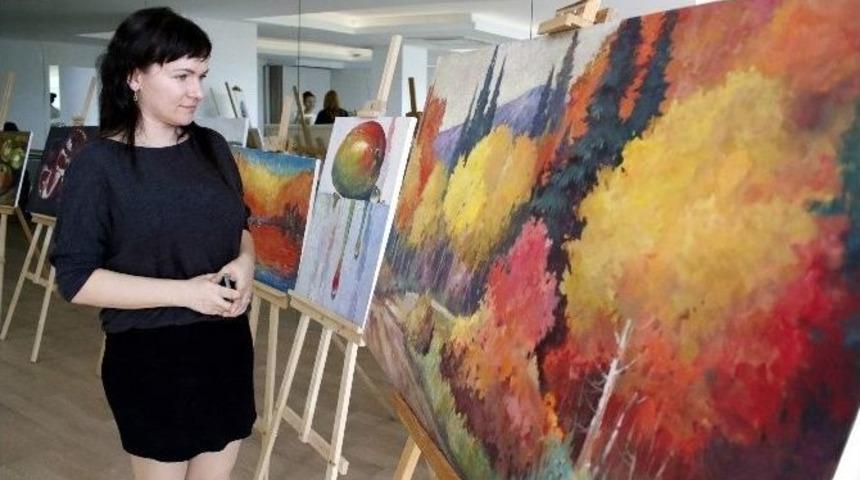 Rus &Ccedil;ocukları, Barış &Ouml;zlemlerini Resme D&ouml;kt&uuml;