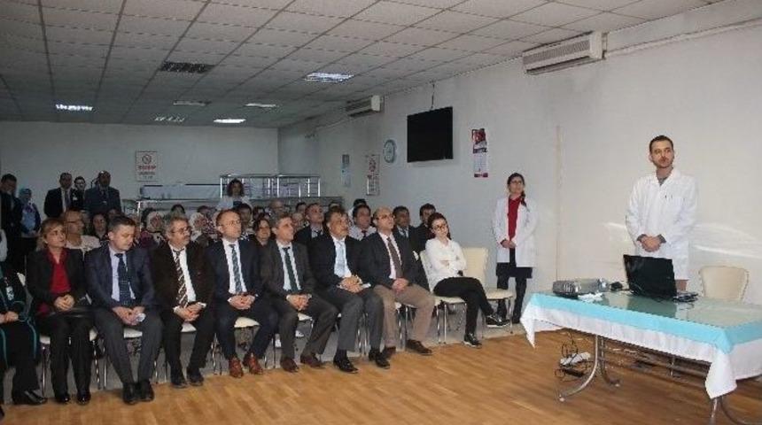 &Ccedil;aycuma Devlet Hastanesi&rsquo;ne Diyabet Okulu T&ouml;renle A&ccedil;ıldı
