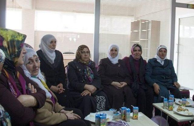 Bitlis Belediyesi Dilan Kadın Dayanışma Merkezini A&ccedil;tı 1