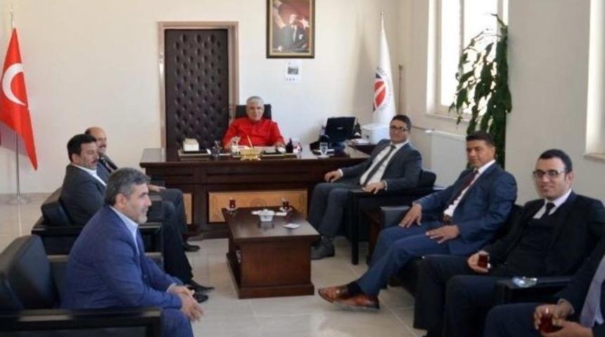 &Ouml;kkeş Demır&rsquo;den, Ga&uuml;n Nızıp Eğıtım Fak&uuml;ltesıne Ziyaret